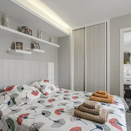 22 Avenida De Pueblos Апартаменты