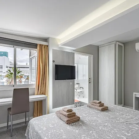 22 Avenida De Pueblos Апартаменты Адехе