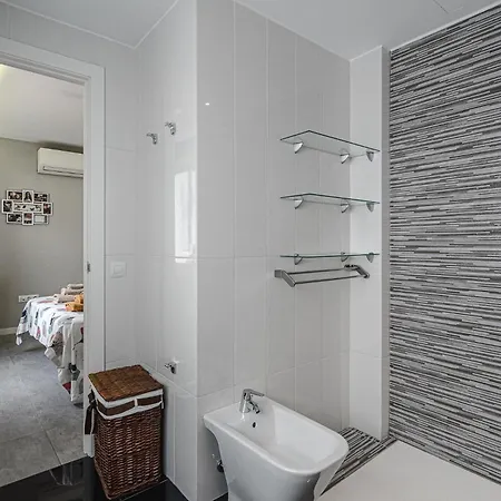 22 Avenida De Pueblos