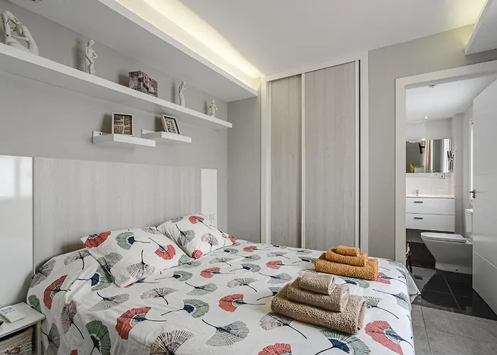 22 Avenida De Pueblos Appartement