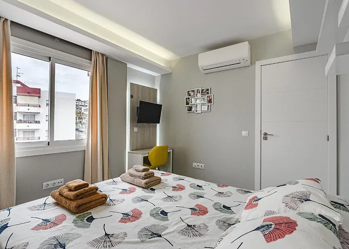 22 Avenida De Pueblos Apartment *