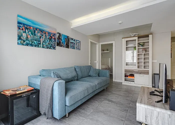 22 Avenida De Pueblos أذيخي